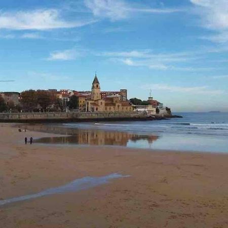 Apartamento A 100Metros De La Playa De San Lorenzo Хихон Екстериор снимка