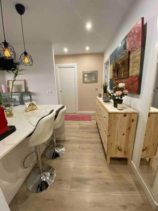 Apartamento A 100Metros De La Playa De San Lorenzo Хихон Екстериор снимка