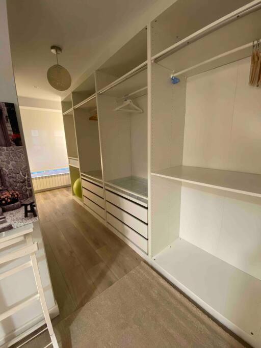 Apartamento A 100Metros De La Playa De San Lorenzo Хихон Екстериор снимка