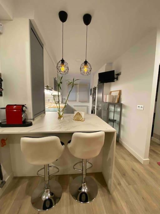 Apartamento A 100Metros De La Playa De San Lorenzo Хихон Екстериор снимка
