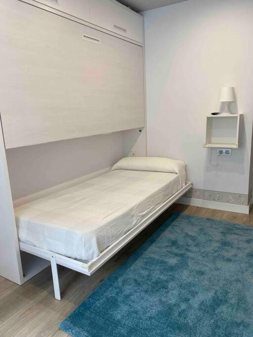 Apartamento A 100Metros De La Playa De San Lorenzo Хихон Екстериор снимка